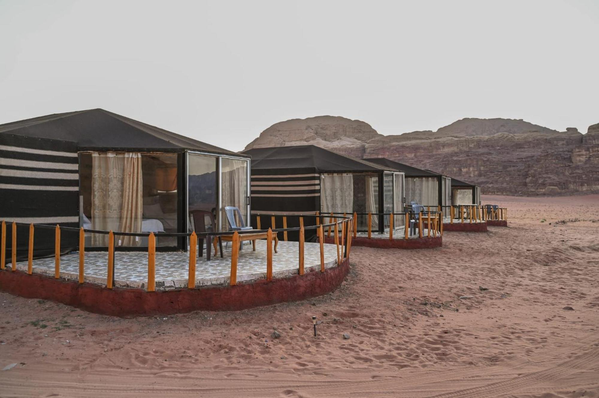 Joy To Wadi Rum Esterno foto